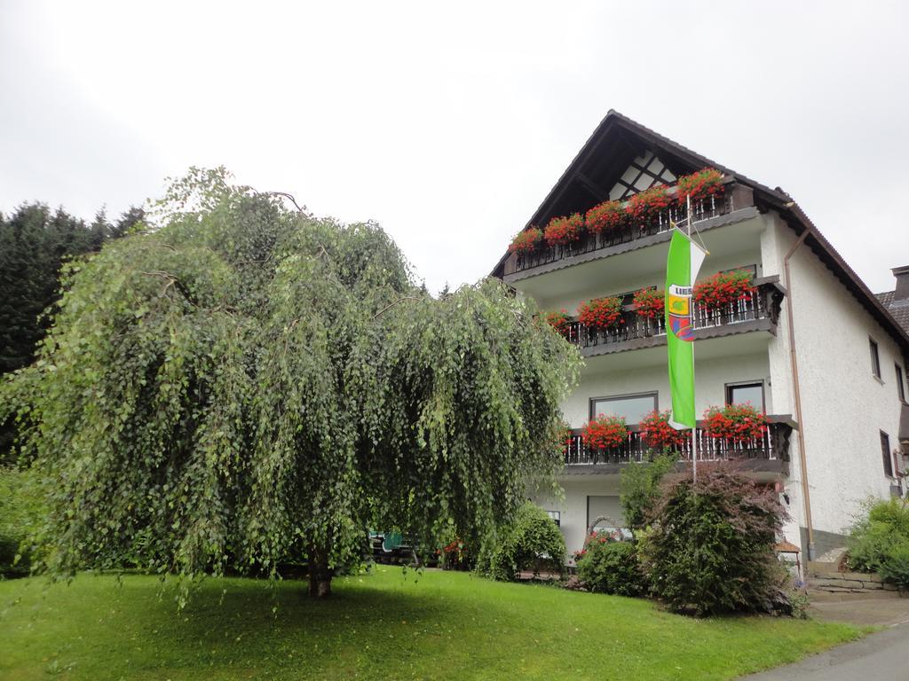 Haus Volkesbach Hotel Liesen Exterior photo